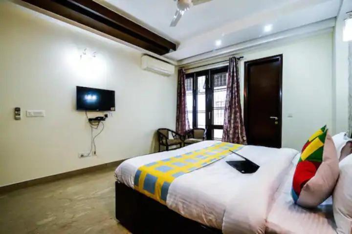 Namastey Homes Fully Furnished Luxury Apartment New Delhi