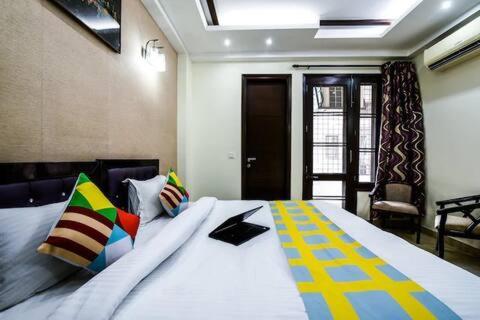 Apartment Namastey Homes Fully Furnished Luxury New Delhi